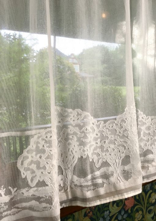 Glens Edge Lace Curtain Panel
