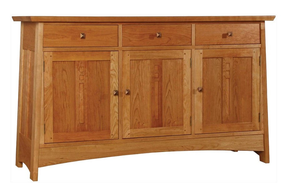 Highlands Buffet and sideboard with three drawers and three doors in cherry. 