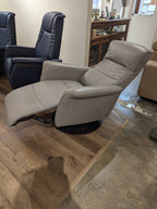 Mike Power Medium Stressless Recliner