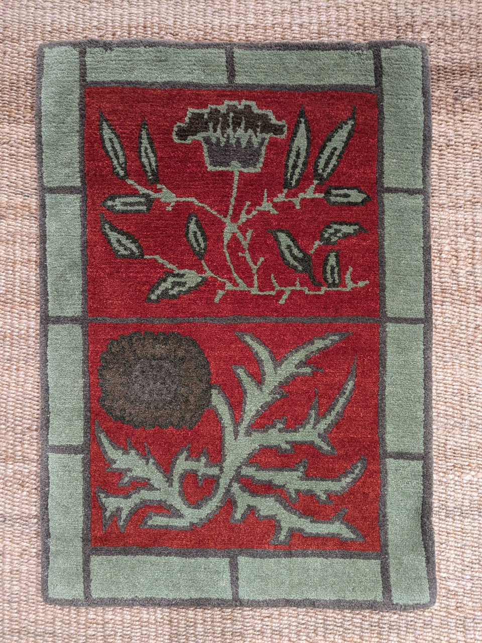 Thistle Claret 2x3 Tiger Rug