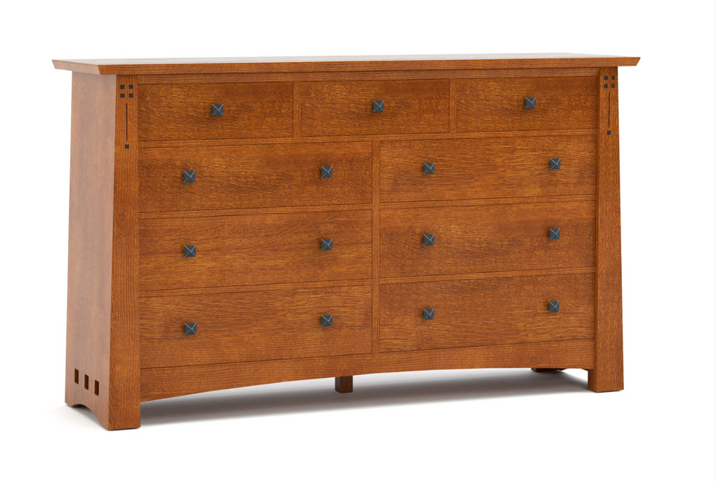 Stickley Highlands Master Dresser. 