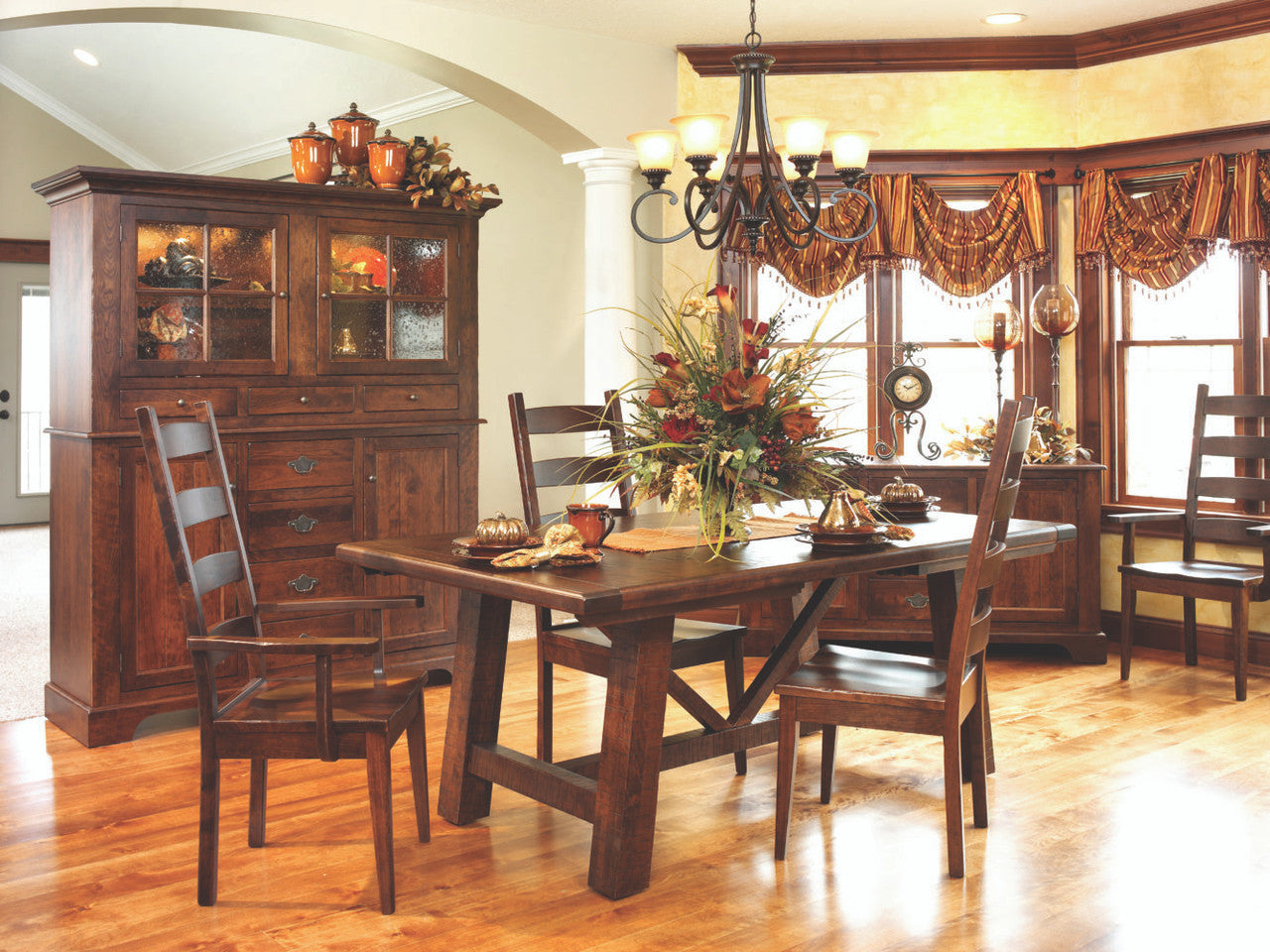 Williamsburg Table 20006-CD